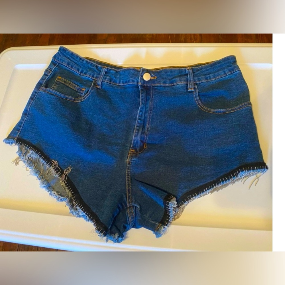 Bead Fringe Denim Shorts